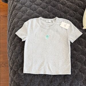 Aritizia Gray tee Shirt Best Hug Dog Embroidery size Small NWT